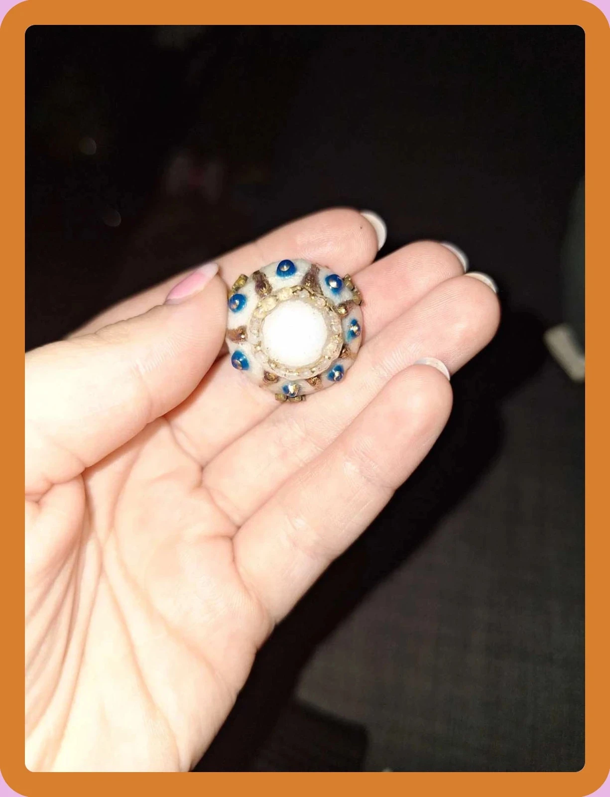 Broche ancienne / vintage signée "L. Sazerat Limoges" - Émaux en relief